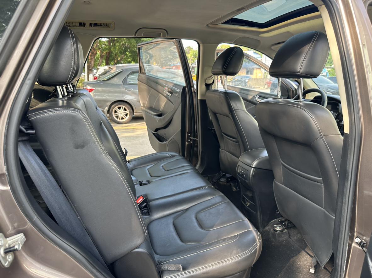 Dongfeng Fengon 580 2016 thumb 10