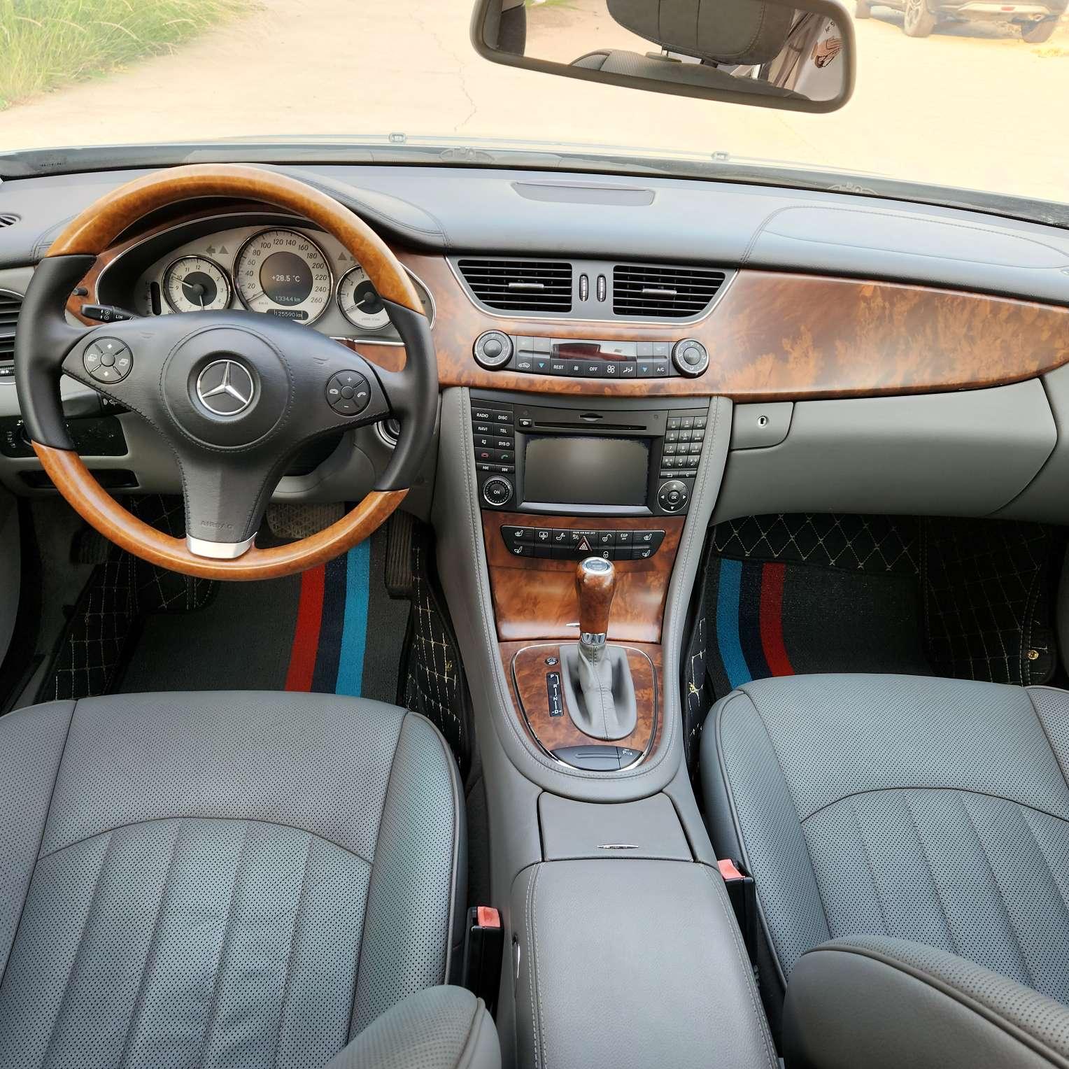 Mercedes-Benz CLS 2009 thumb 5