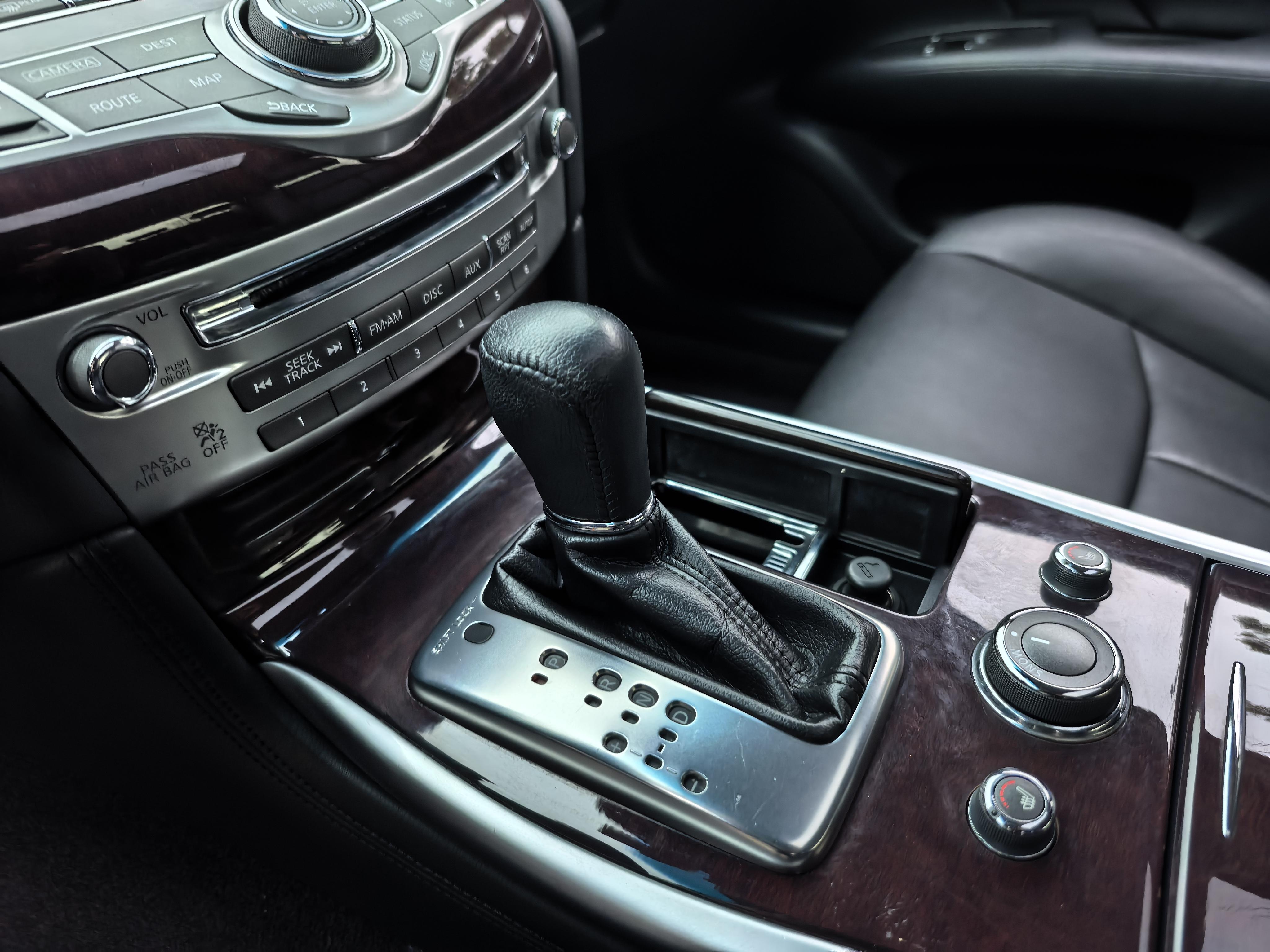 Infiniti Q70 2020 thumb 10