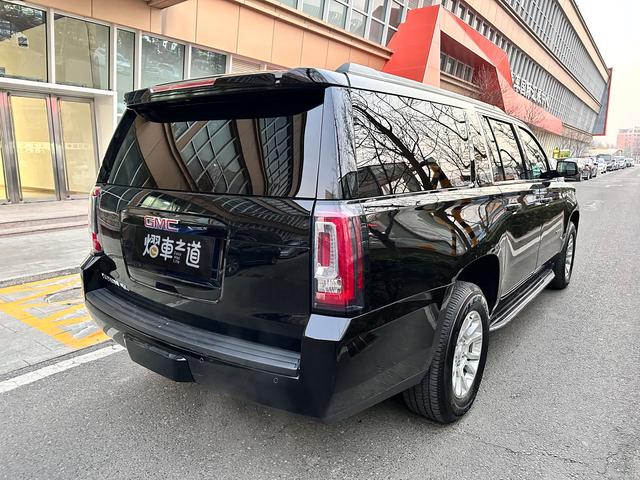 GMC Yukon 2019 thumb 2