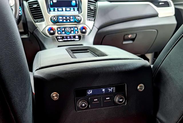 GMC Yukon 2019 thumb 7