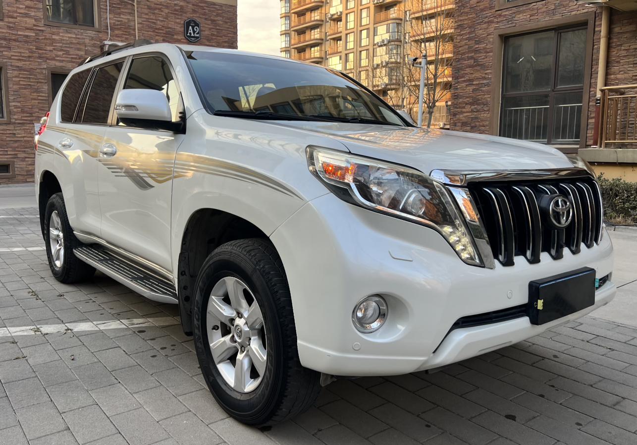 Toyota Land Cruiser Prado 2017 thumb 9