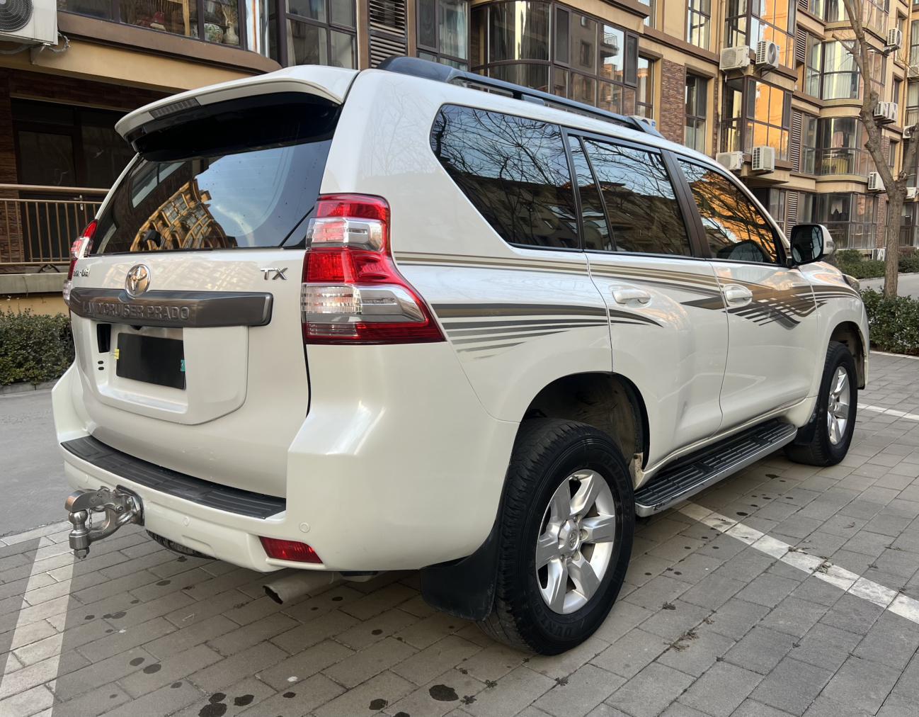 Toyota Land Cruiser Prado 2017 thumb 12