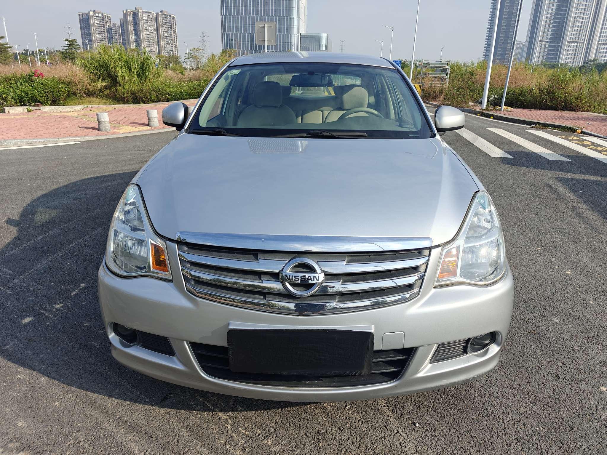 Nissan Sylphy 2015 thumb 10