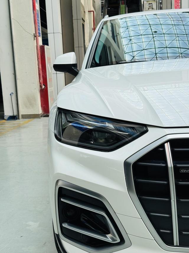 Audi Q5 2021 thumb 4