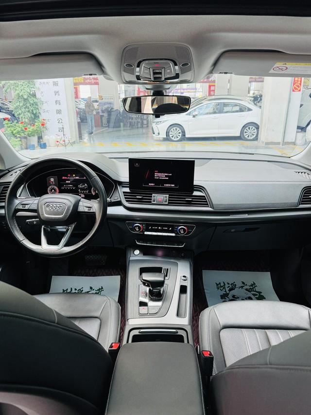 Audi Q5 2021 thumb 9