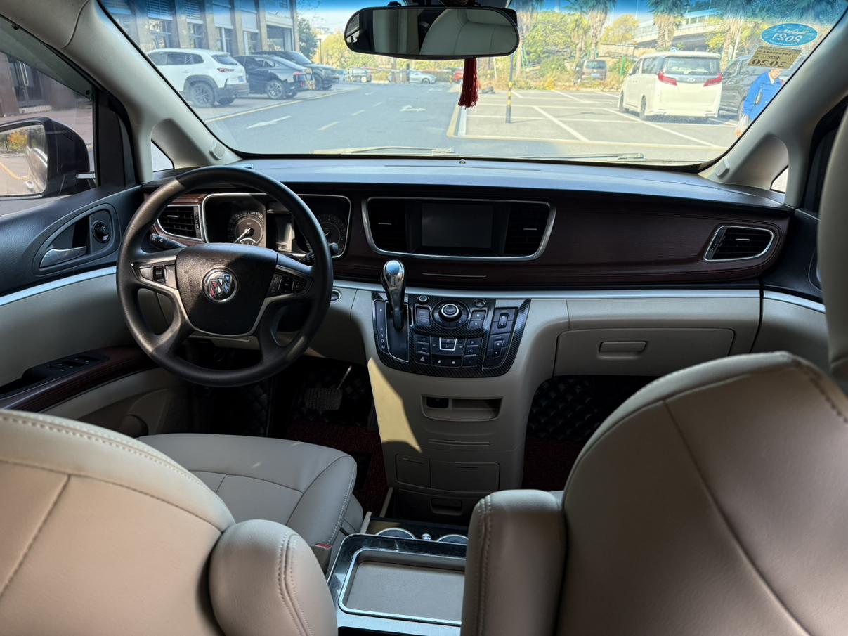 Buick GL8 2018 thumb 5