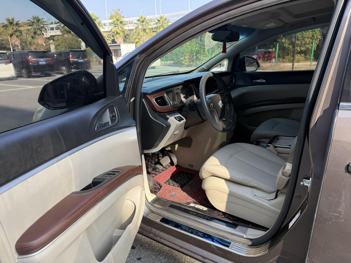 Buick GL8 2018 thumb 6