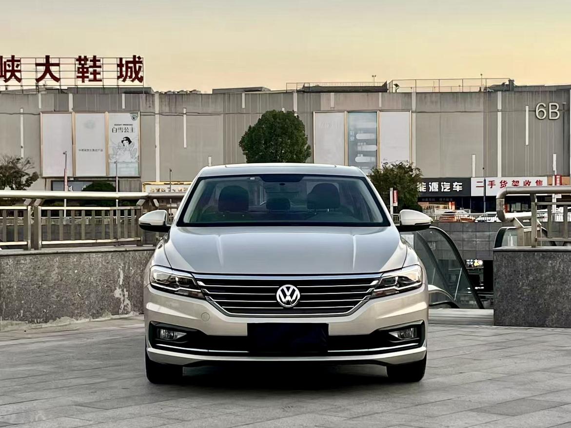 Volkswagen Lavida XR 2019 thumb 11