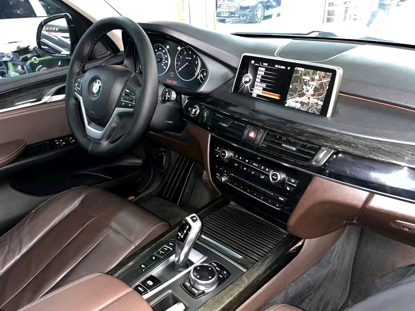BMW X5 2014 thumb 12
