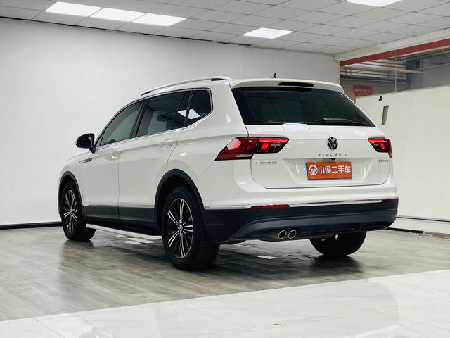 Volkswagen Tiguan 2021 thumb 3