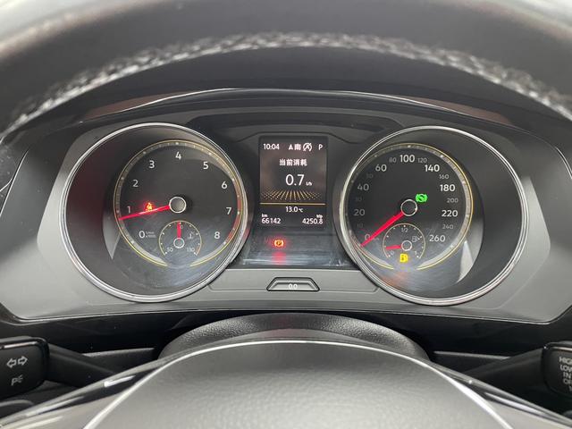 Volkswagen Tiguan 2021 thumb 8