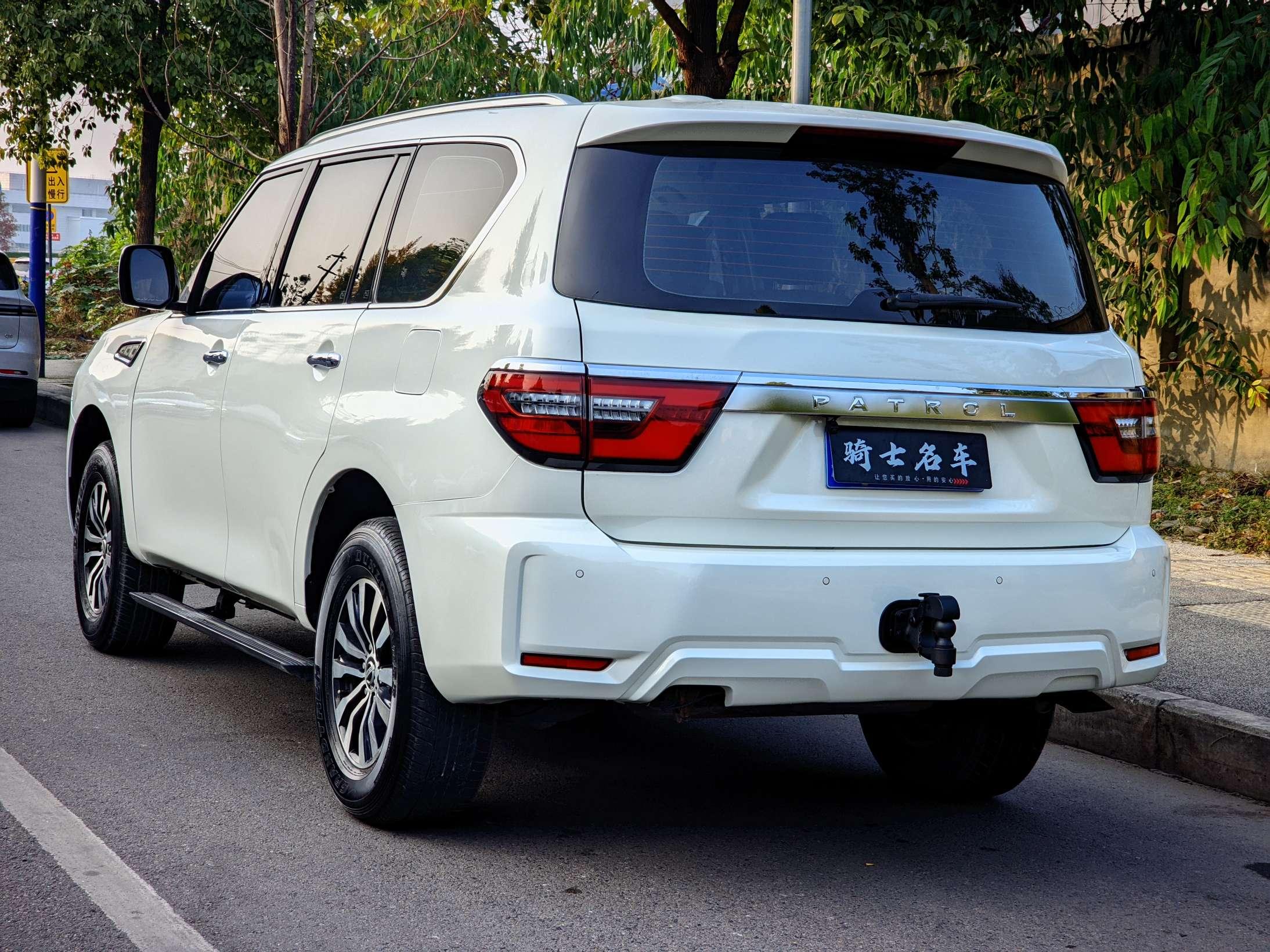 Nissan Patrol 2017 thumb 2