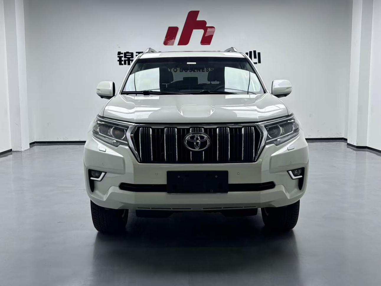 Toyota Land Cruiser Prado 2018 thumb 9