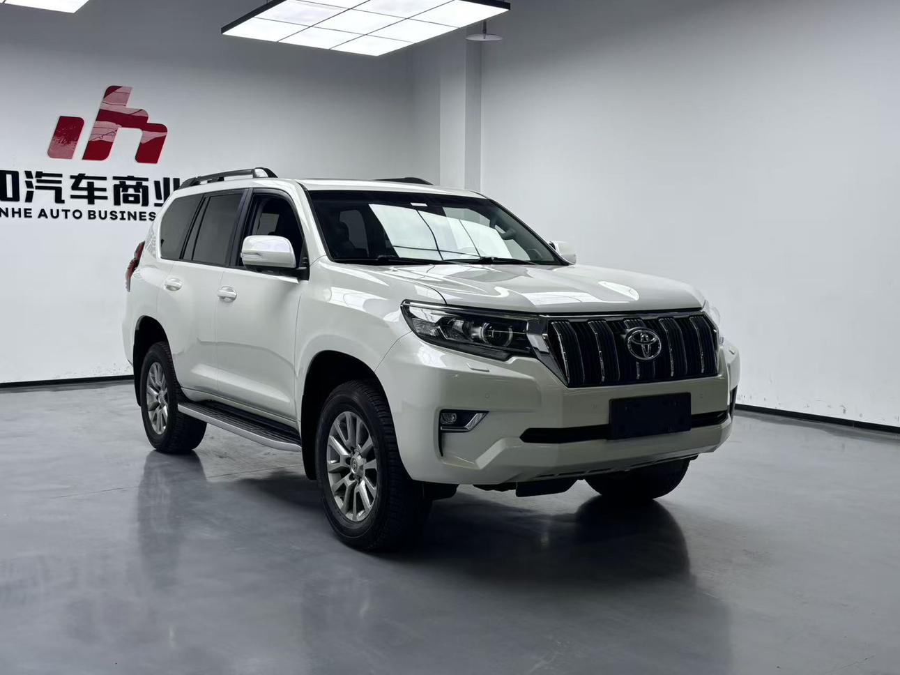 Toyota Land Cruiser Prado 2018 thumb 10