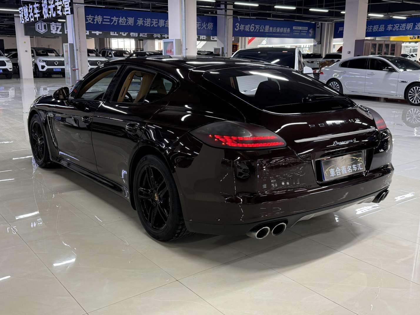 Porsche Panamera 2013 thumb 2