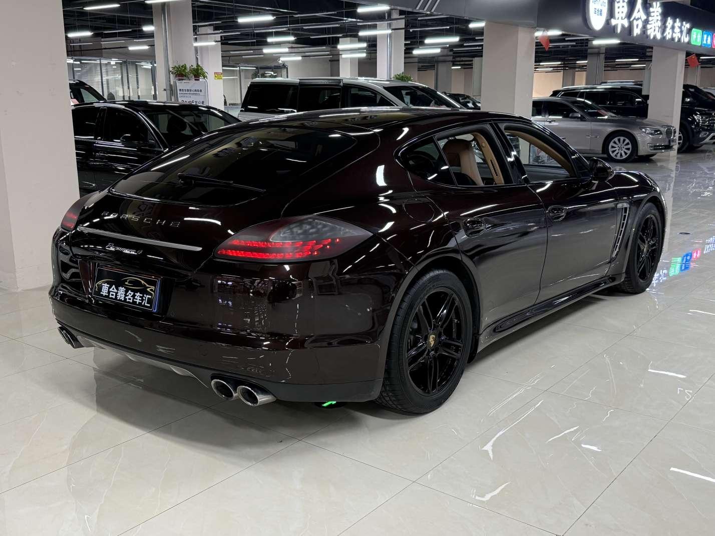Porsche Panamera 2013 thumb 4