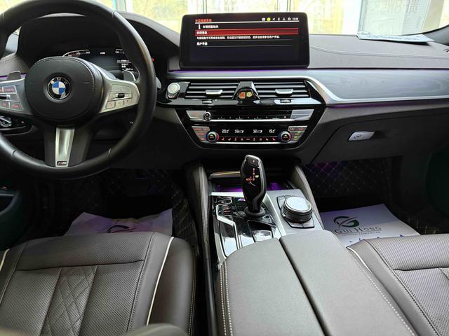 BMW 5 серии 2023 thumb 3