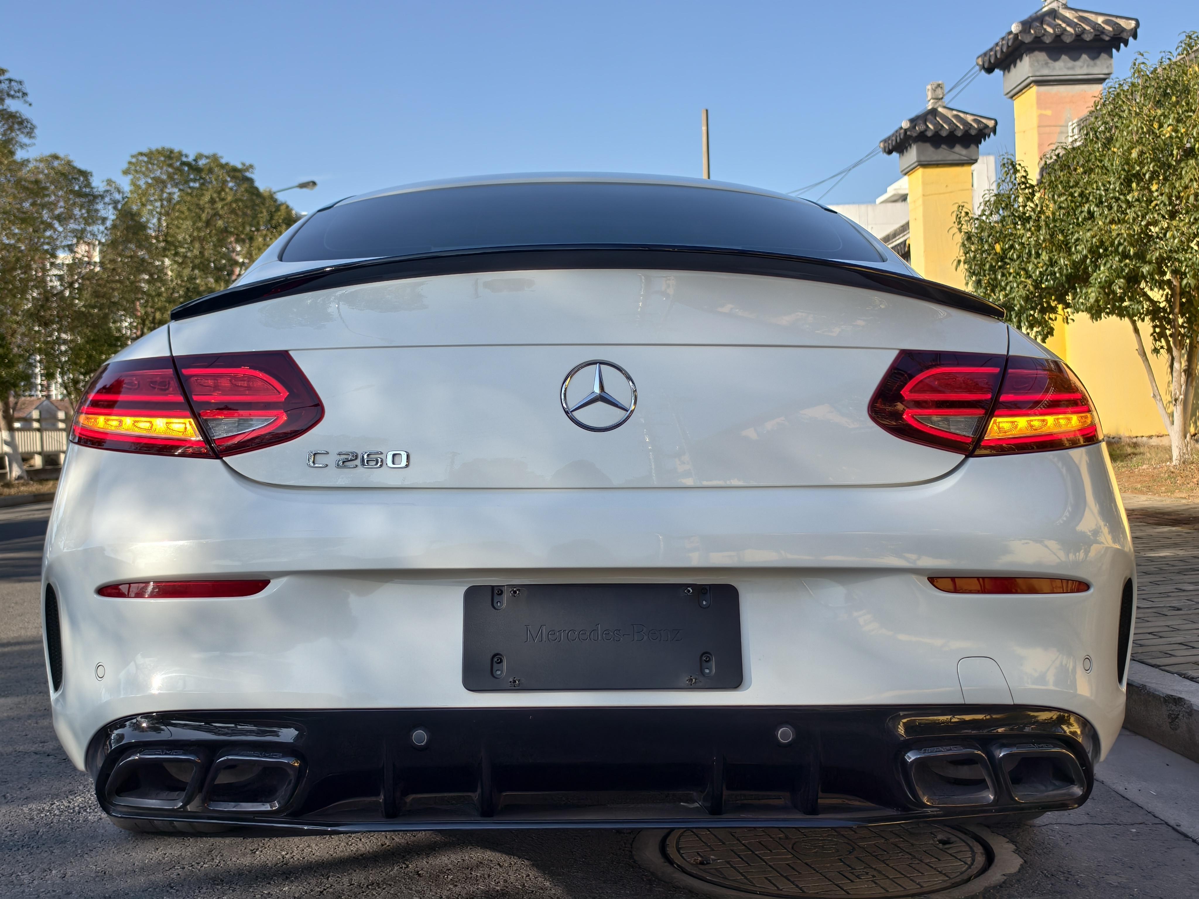 Mercedes-Benz C-Class 2020 thumb 3