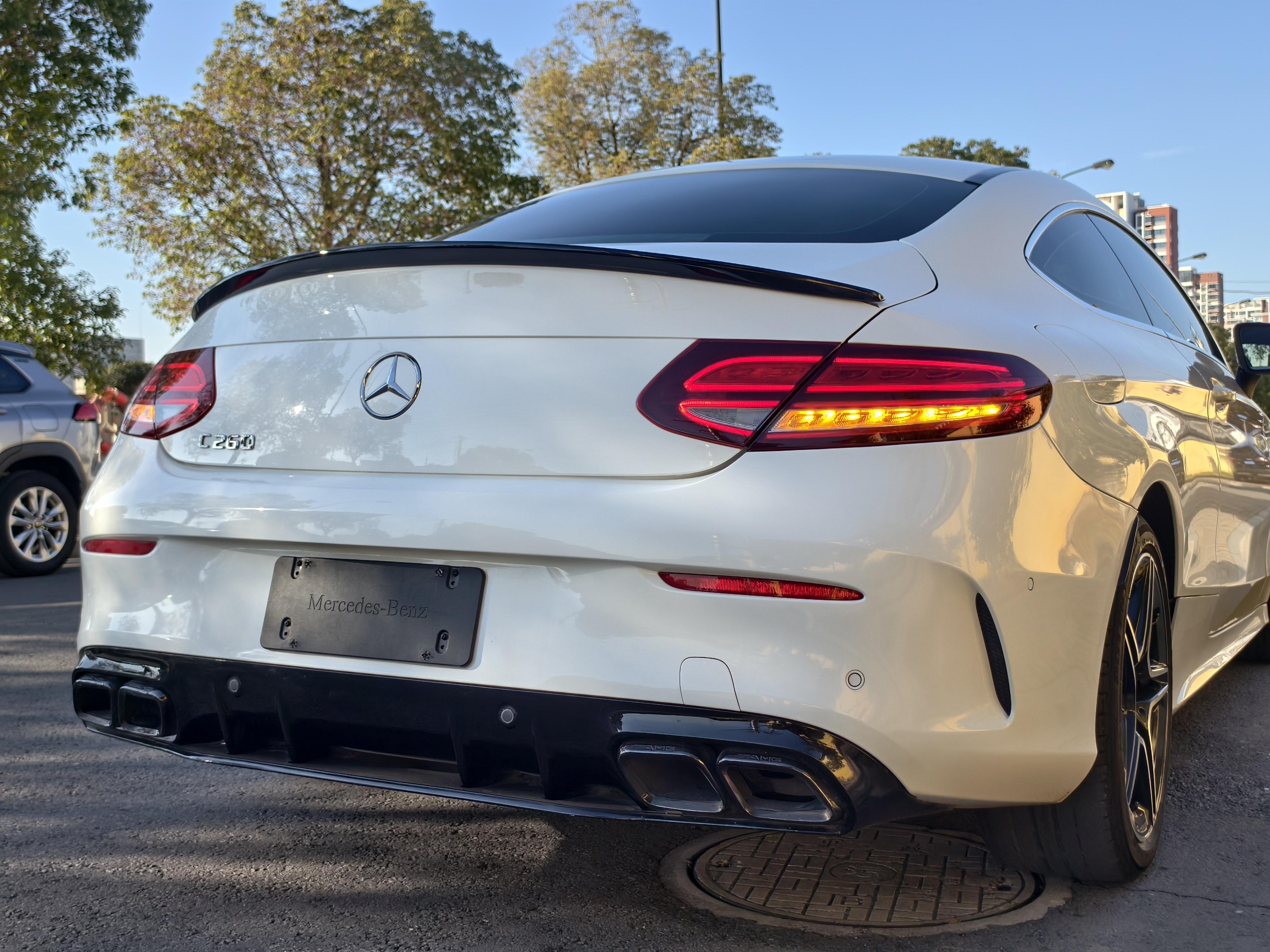 Mercedes-Benz C-Class 2020 thumb 4