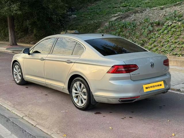 Volkswagen Magotan 2019 thumb 2