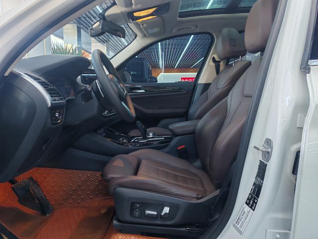 BMW X3 2020 thumb 4