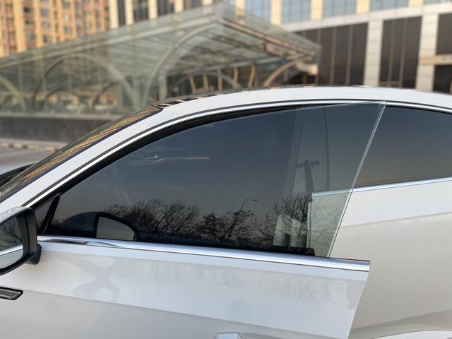 Volkswagen Arteon 2020 thumb 5