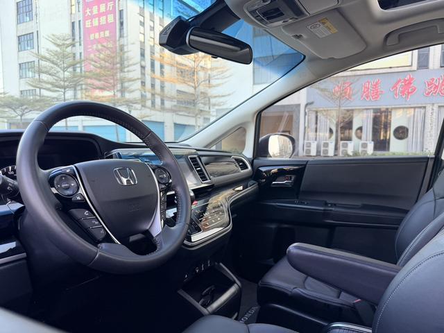 Honda Elysion 2019 thumb 8