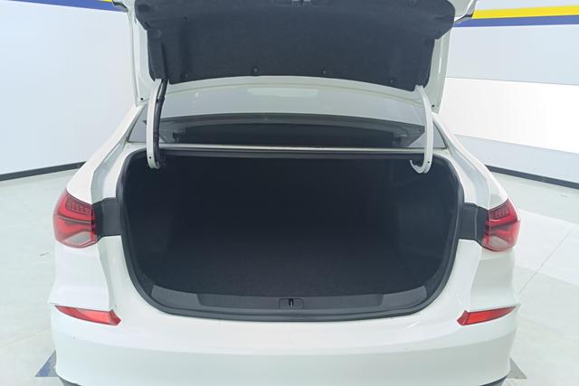 Chevrolet Monza 2022 thumb 8