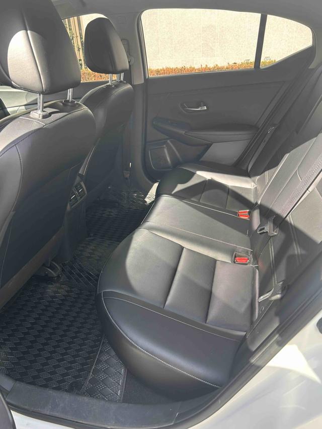 Nissan Sylphy 2022 thumb 5