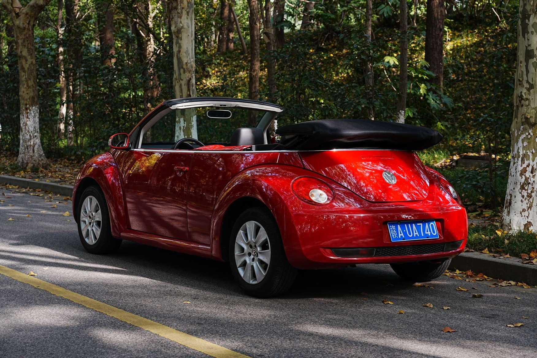 Volkswagen Beetle 2008 thumb 2