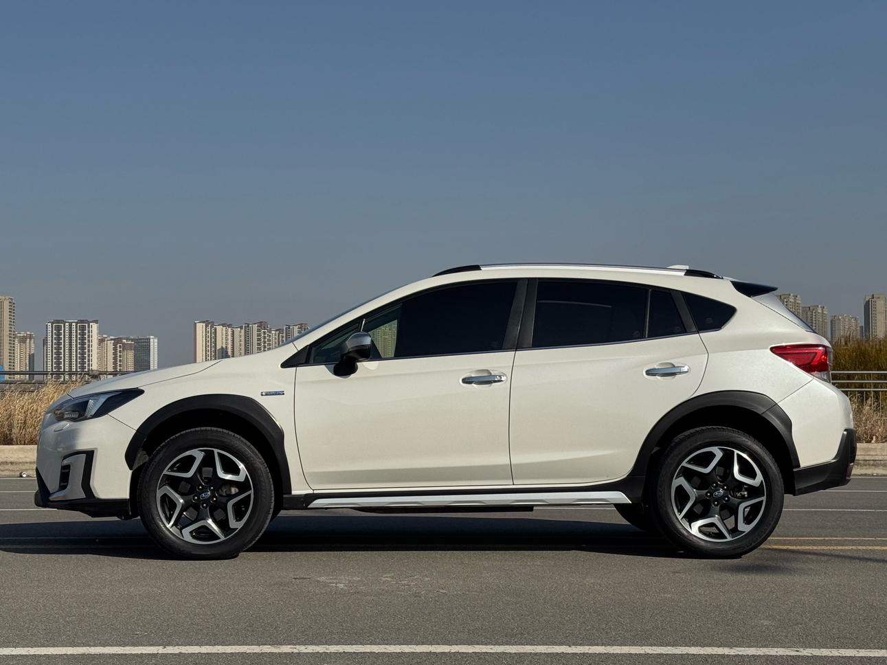 Subaru XV 2019 thumb 2