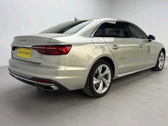 Audi A4 2020 thumb 4