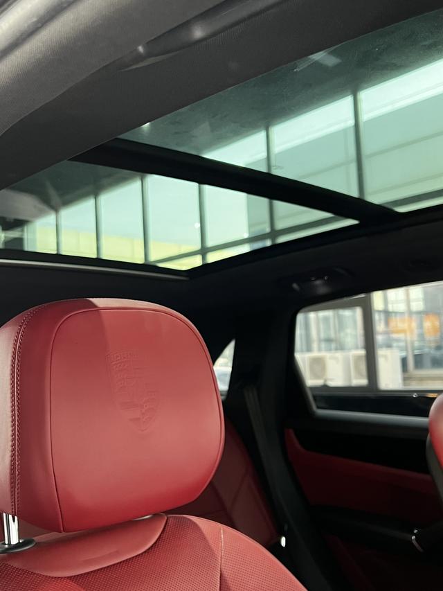 Porsche Cayenne 2019 thumb 6