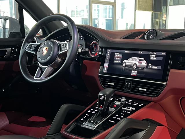 Porsche Cayenne 2019 thumb 7