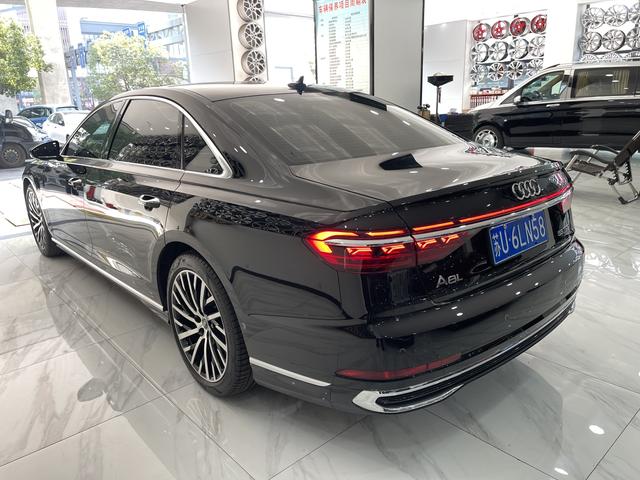 Audi A8 2023 thumb 2