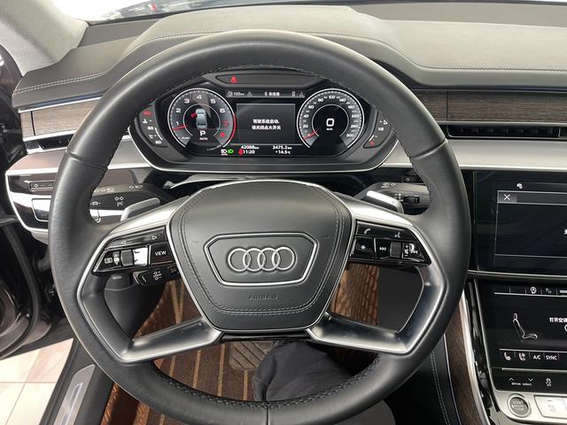 Audi A8 2023 thumb 11