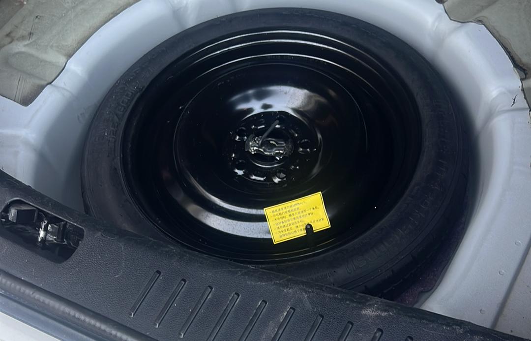 Ford Focus ST 2014 thumb 6