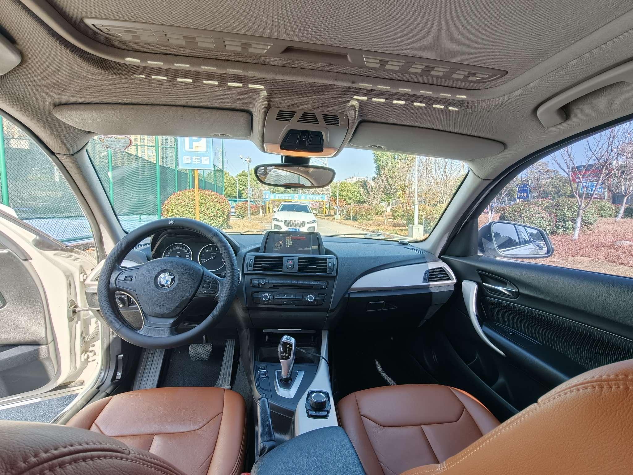 BMW 1 серии 2015 thumb 4