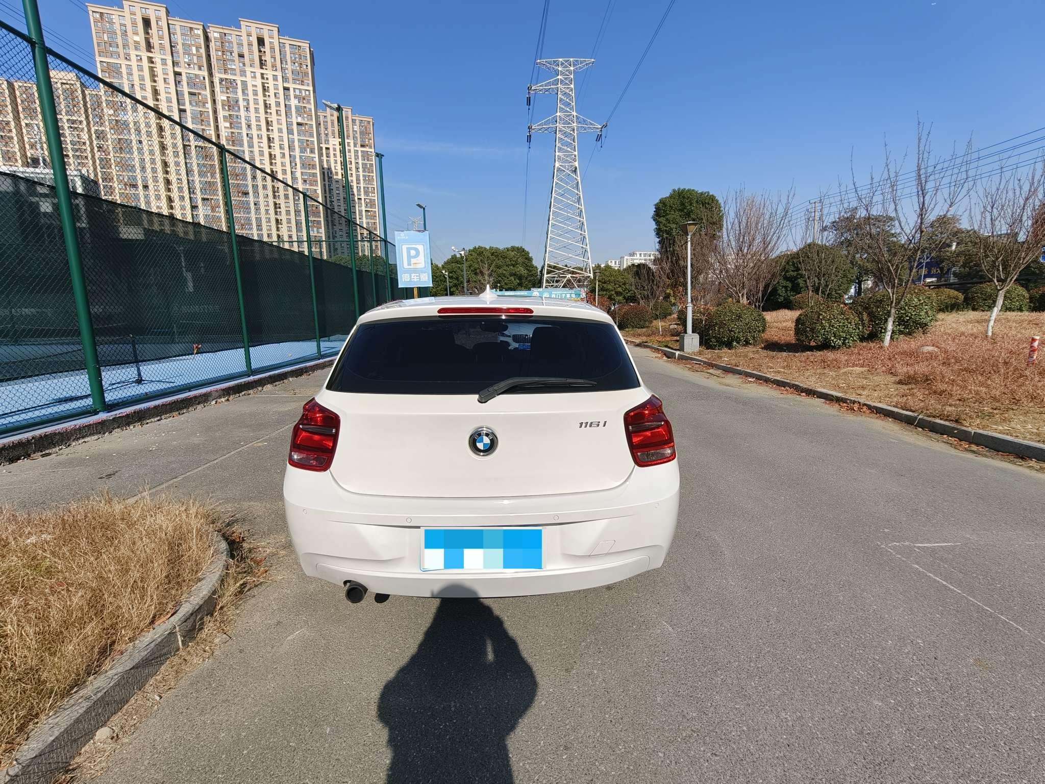 BMW 1 серии 2015 thumb 11