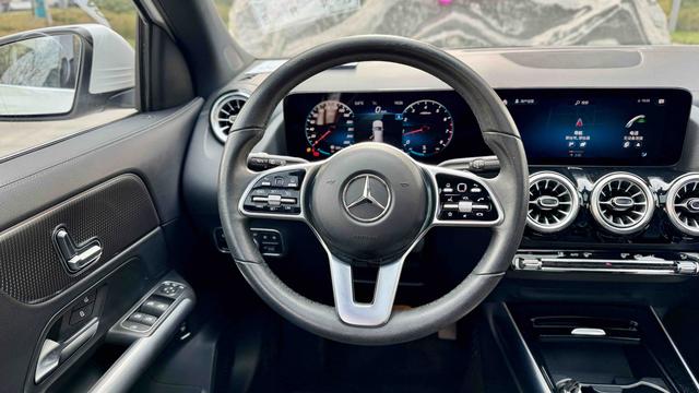 Mercedes-Benz GLA 2020 thumb 3