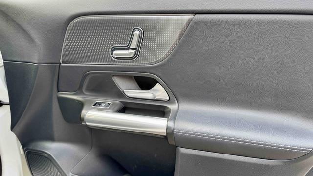 Mercedes-Benz GLA 2020 thumb 9
