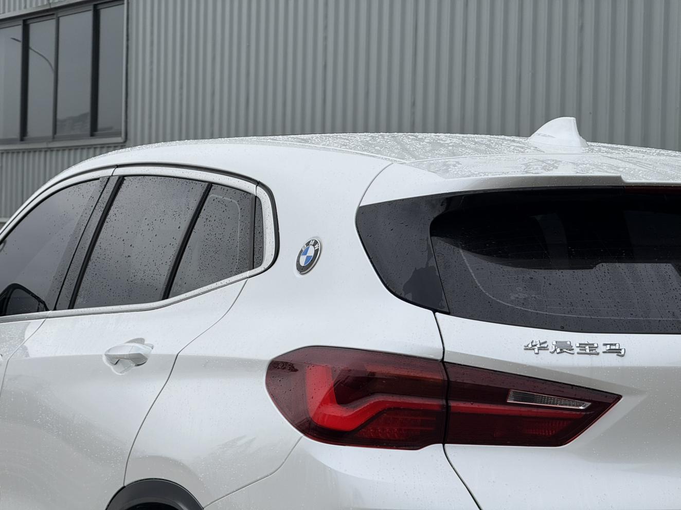 BMW X2 2021 thumb 4