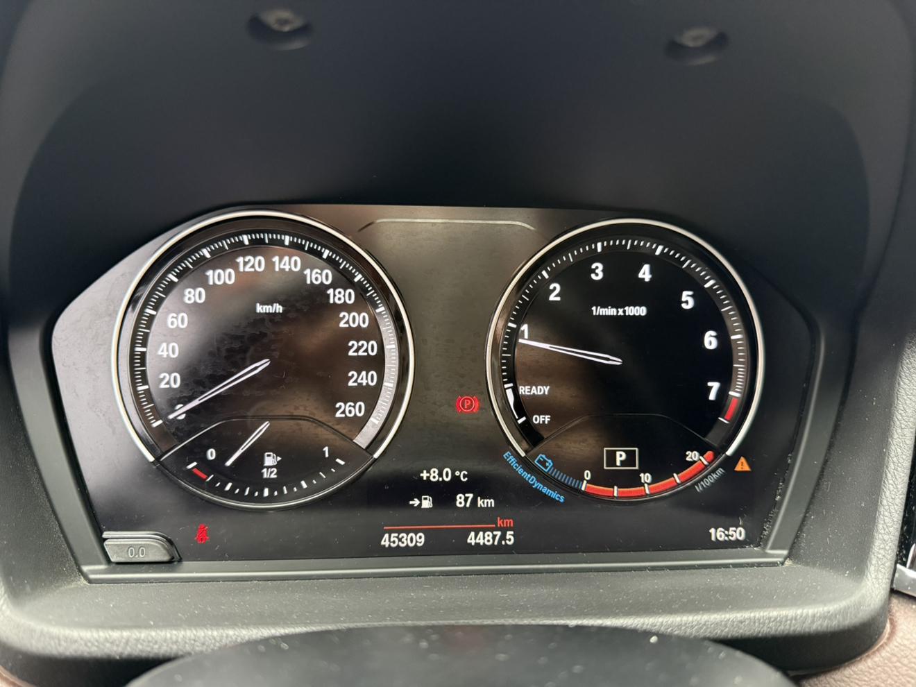 BMW X2 2021 thumb 6