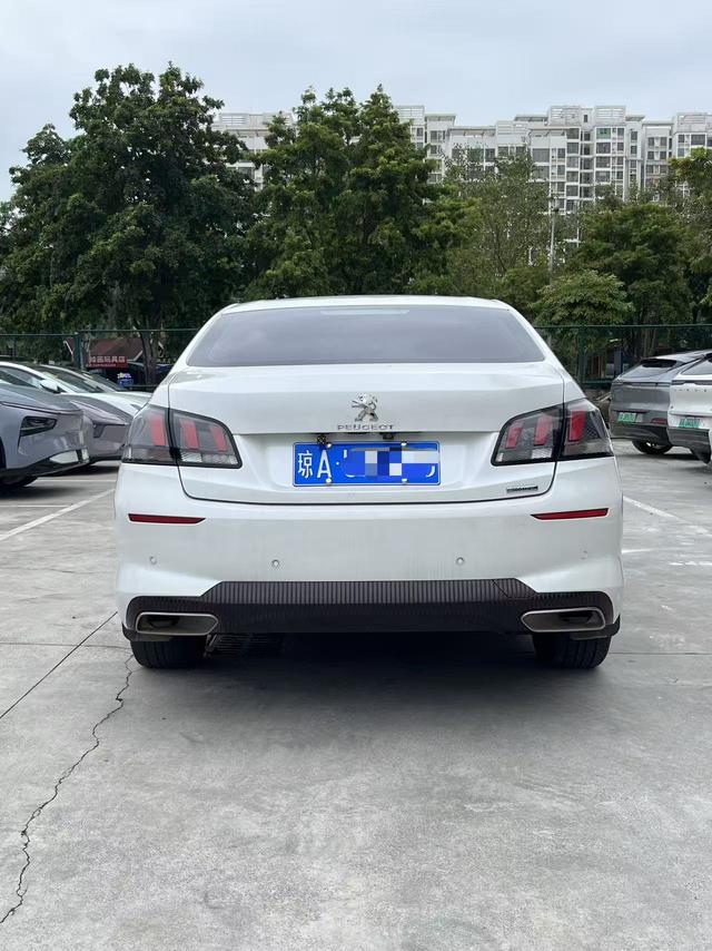 Peugeot 408 2020 thumb 3
