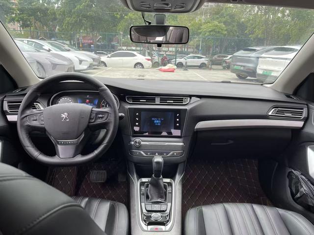 Peugeot 408 2020 thumb 4