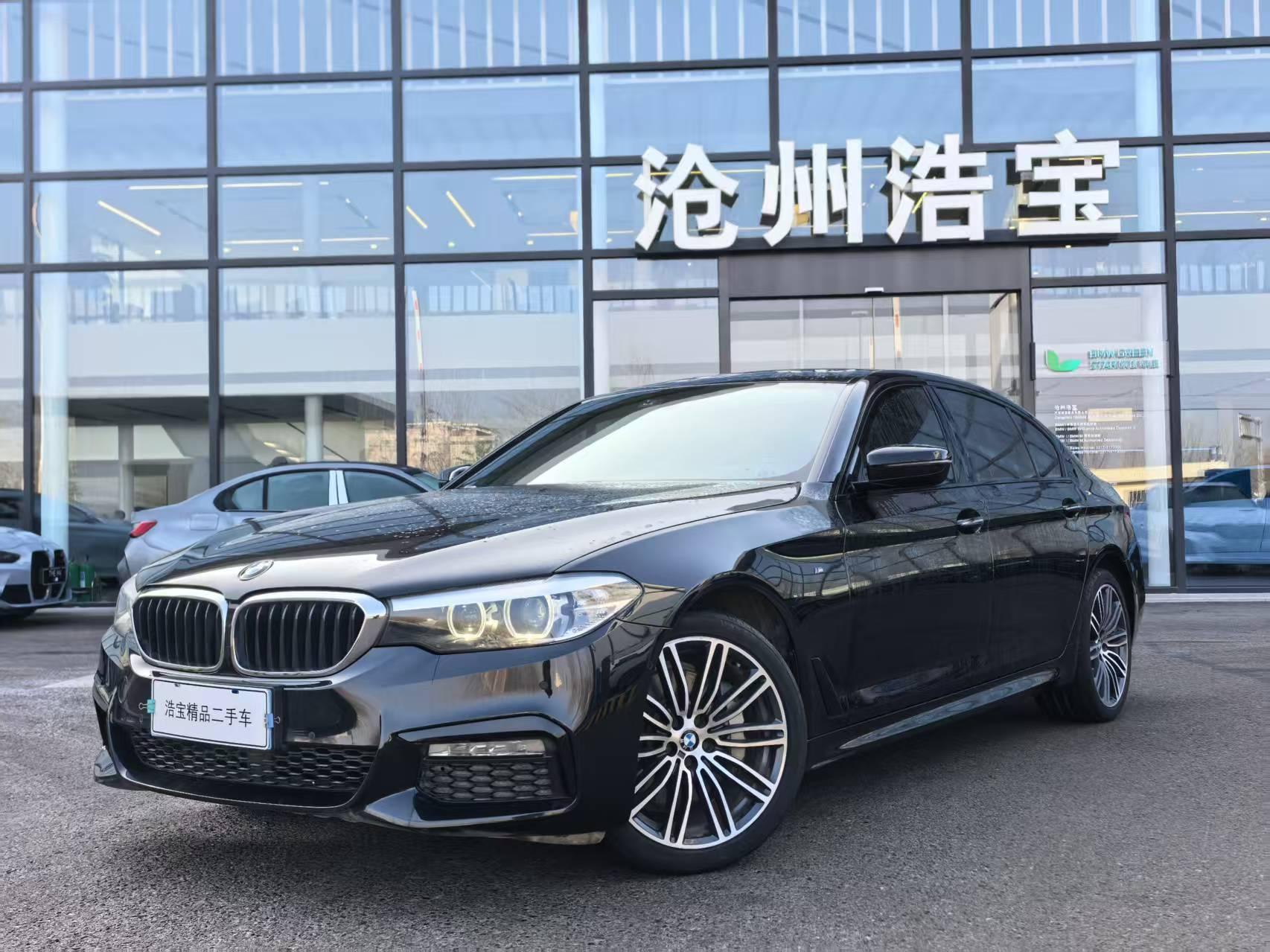 BMW 5 серии 2018 thumb 10