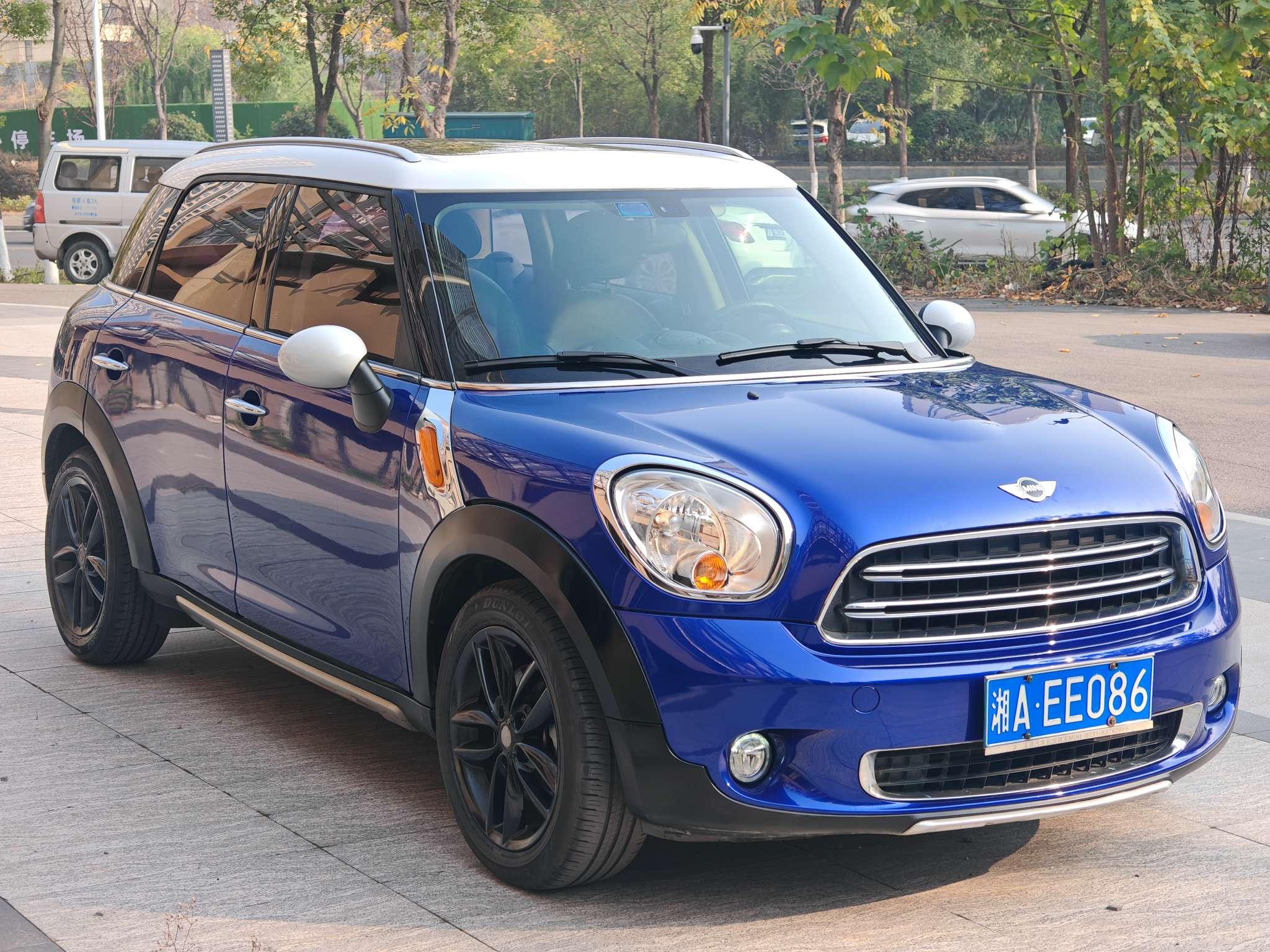 Mini Countryman 2015 thumb 10