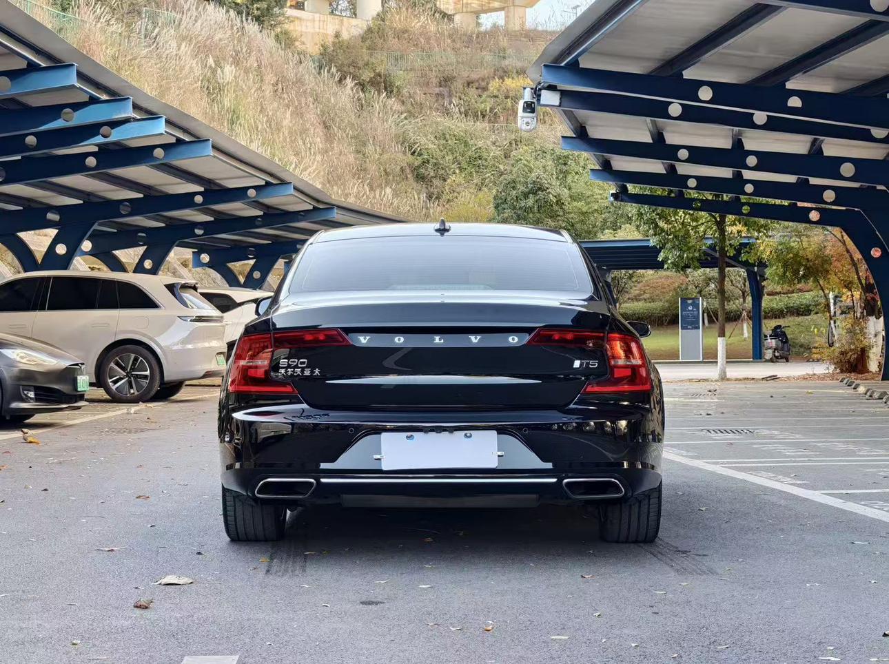 Volvo S90 2018 thumb 4