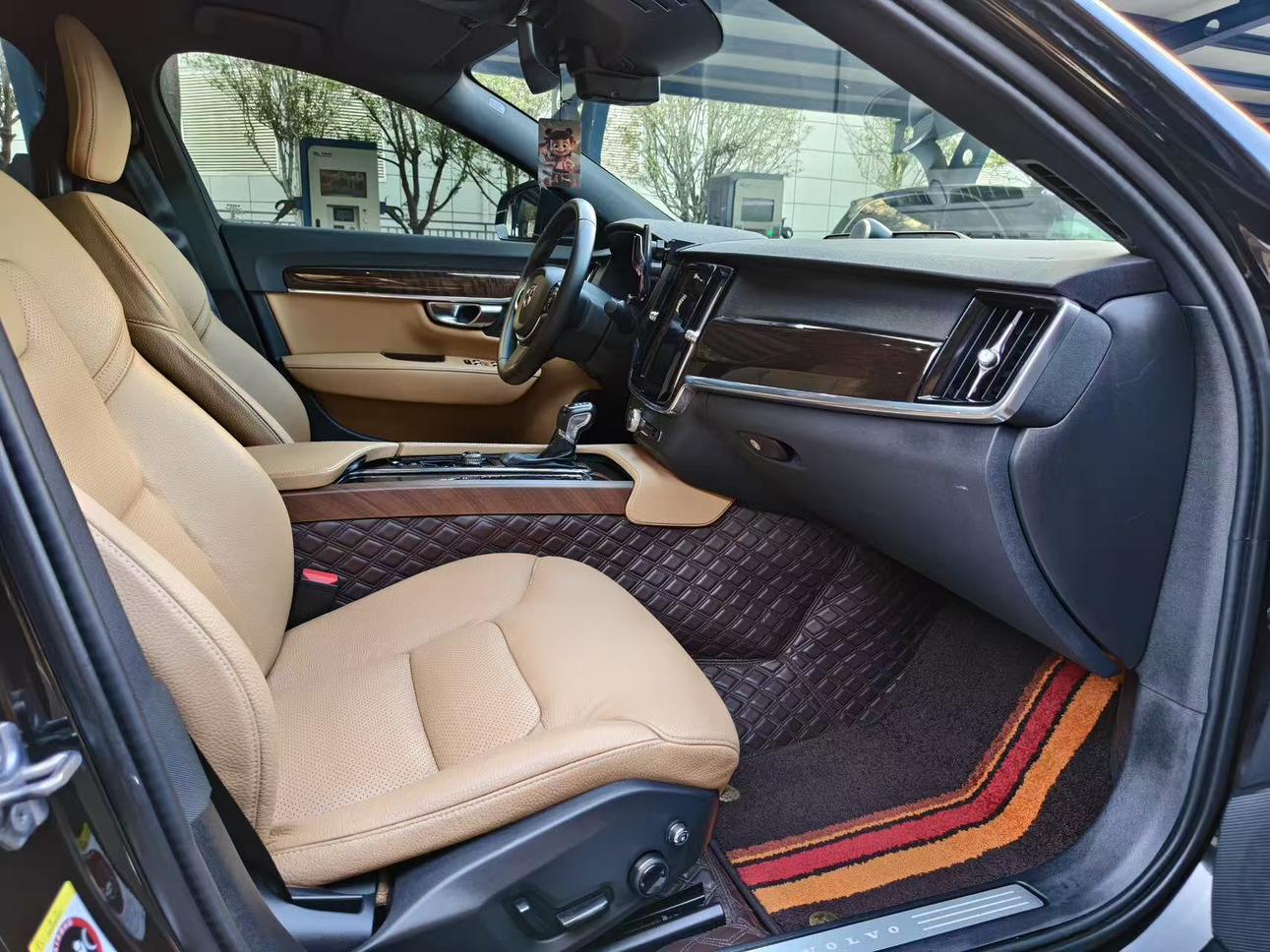 Volvo S90 2018 thumb 10